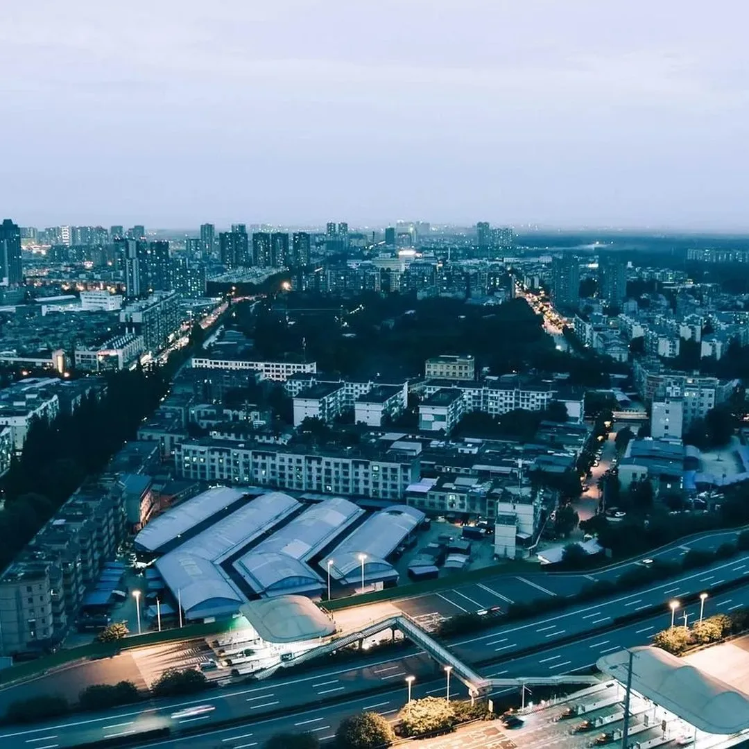 Chengdu, Chongqing & Dujiangyan