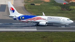 Pesawat Malaysia Airlines di landasan, penerbangan Jeddah dan Madinah disambung semula Oktober 2026